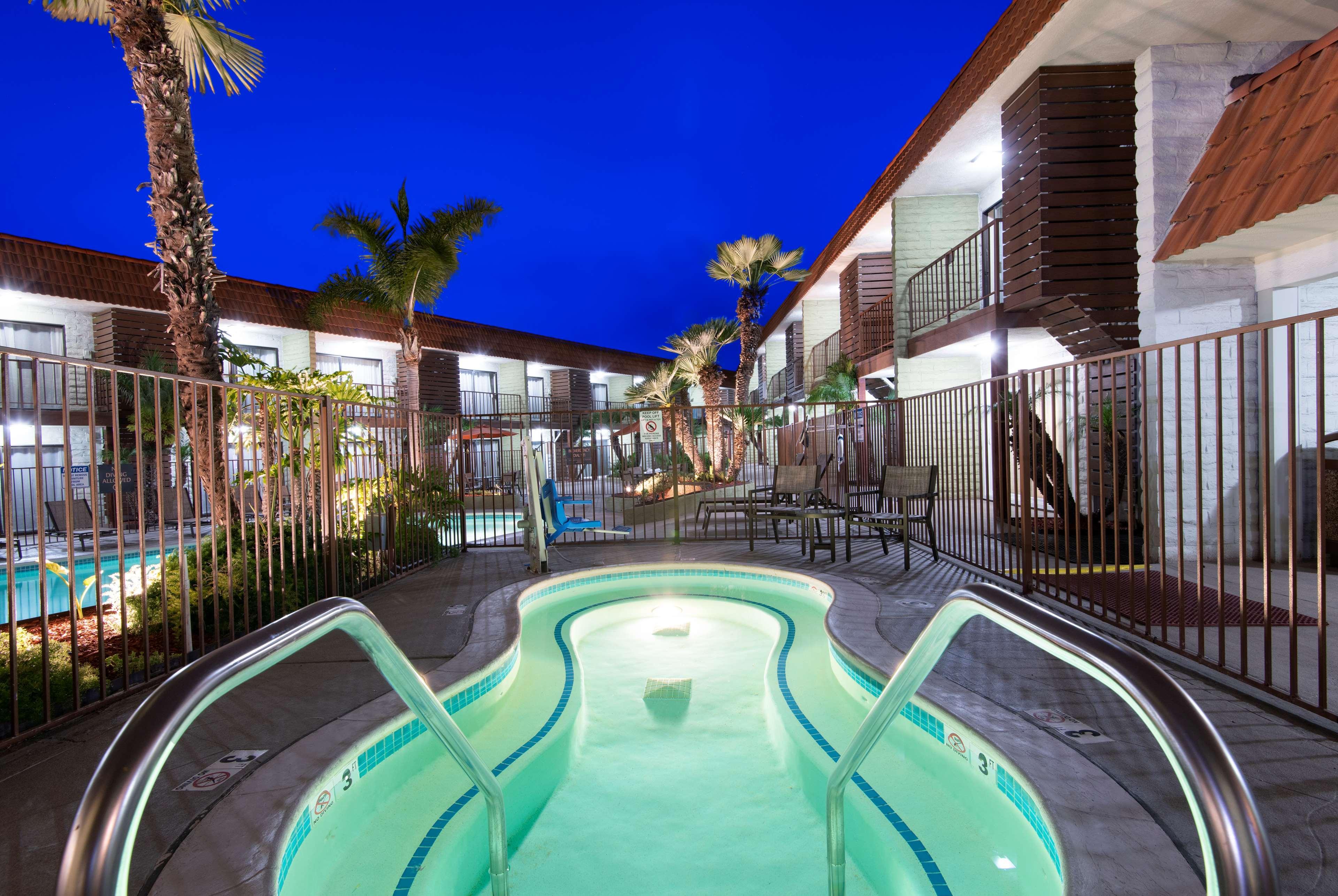 Best Western Oceanside Inn מראה חיצוני תמונה